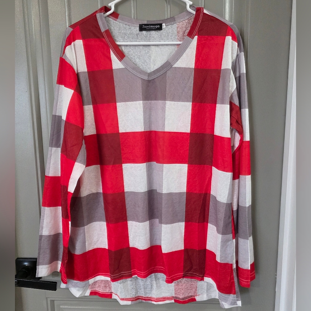 Suvimuga Womans 2xl NWOT Red Plaid Long Sleeve Shirt Semi Sheer